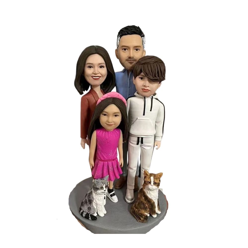 Figurine personnalisée famille avec chats