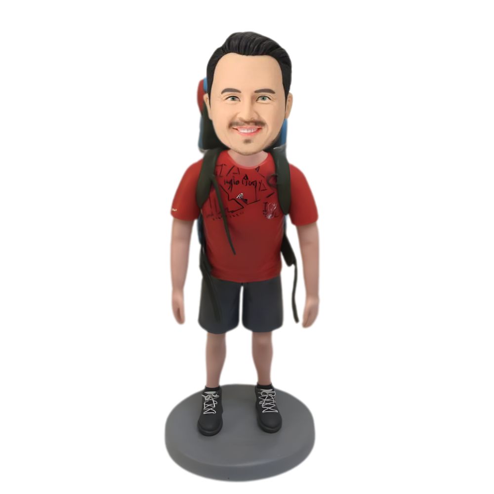 Figurine personnalisée backpackeur